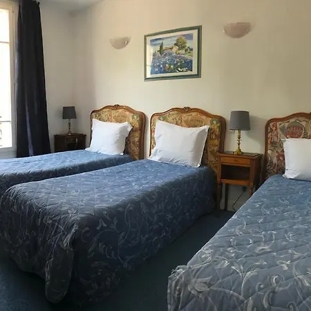 De Clagny Otel 2*