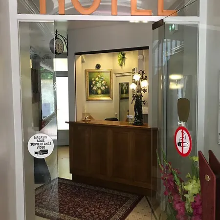 Otel De Clagny Versay